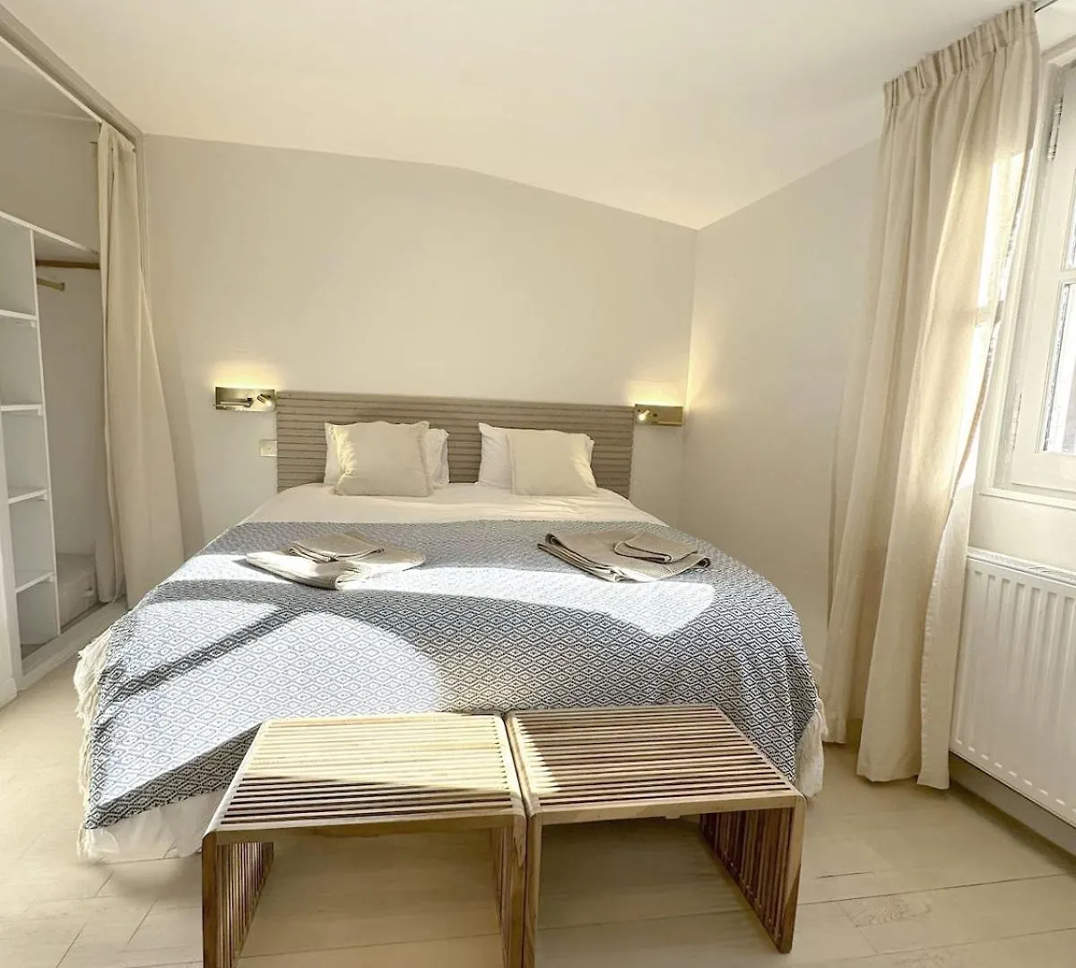 Maison De Charme Centre Roquette Arles 0*,